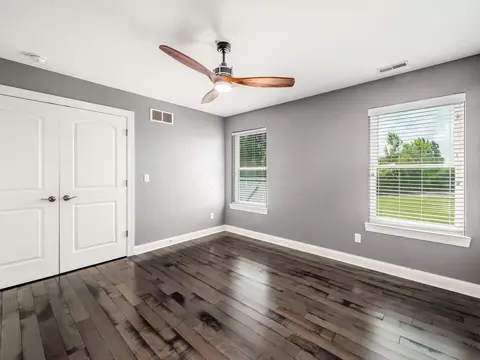 Bedroom - 7903 Dellinger Rd, Galloway, OH 43119 photo 7 of 10