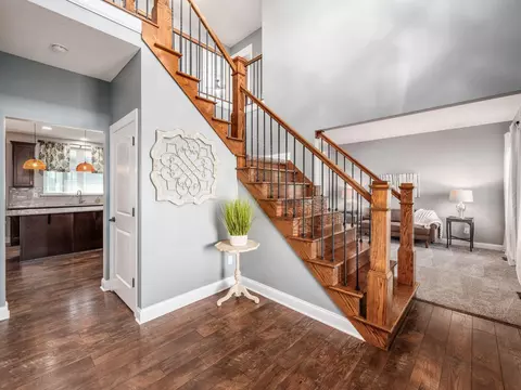 Entry Way - 7903 Dellinger Rd, Galloway, OH 43119 photo 2 of 3