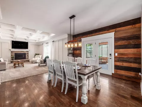 Dining - 7903 Dellinger Rd, Galloway, OH 43119 photo 3 of 4