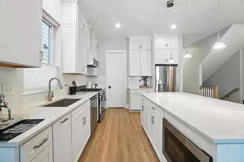 Kitchen - 1068 Edgehill Rd, Columbus, OH 43212 photo 1 of 3