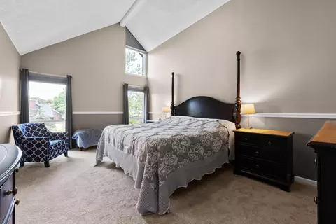 4758 Crazy Horse Ln #2, Westerville, OH 43081