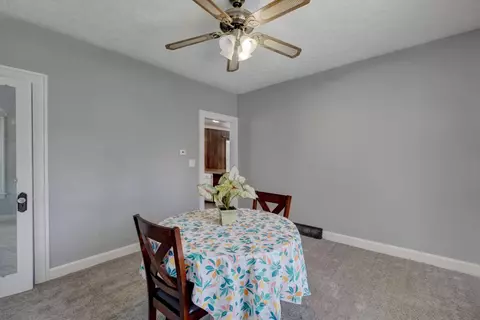 193 E Walnut St, Marion, OH 43302 photo 16