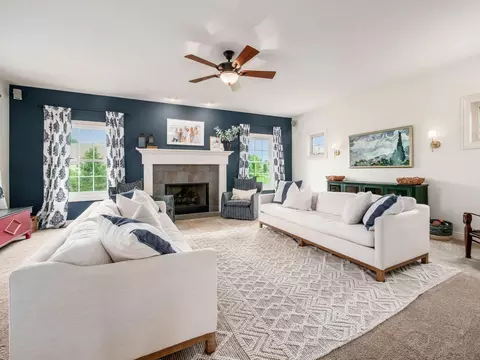 Living - 5808 Glendavon Loop, Dublin, OH 43016 photo 1 of 5