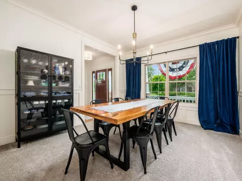 Dining - 5808 Glendavon Loop, Dublin, OH 43016 photo 1 of 4