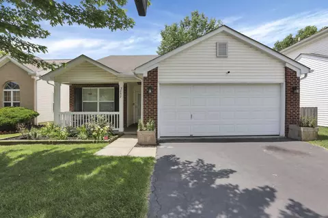 3857 Winding Twig Dr, Canal Winchester, OH 43110