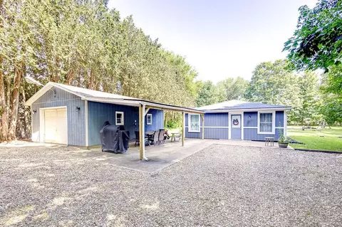 9020 Kinney Rd, Mount Vernon, OH 43050