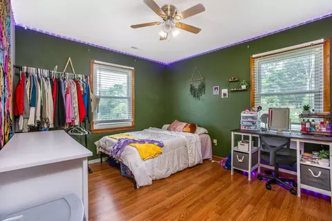Bedroom - 26262 Jackson Rd, Circleville, OH 43113 photo 4 of 7