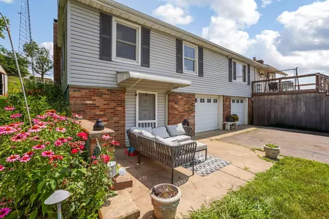 Exterior - 26262 Jackson Rd, Circleville, OH 43113 photo 7 of 31