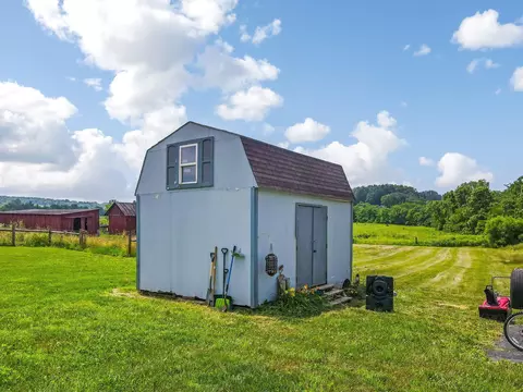 Exterior - 26262 Jackson Rd, Circleville, OH 43113 photo 31 of 31