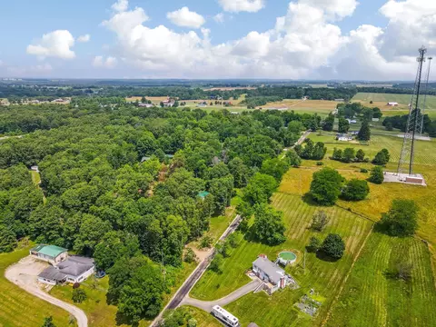 View/Area - 26262 Jackson Rd, Circleville, OH 43113 photo 5 of 9