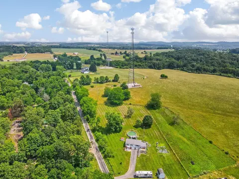 View/Area - 26262 Jackson Rd, Circleville, OH 43113 photo 4 of 9
