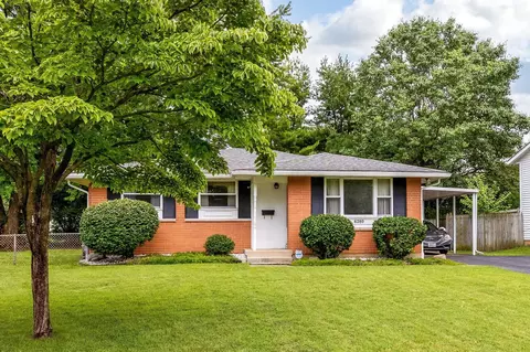 6280 Chelmsford Sq E, Columbus, OH 43229