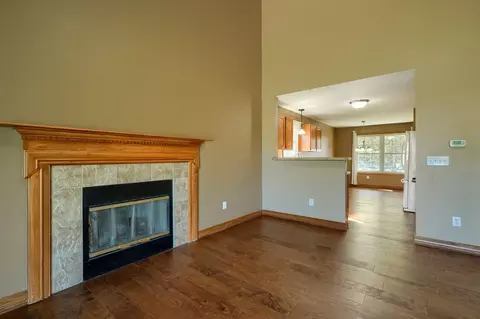 Living - 5700 Boucher Dr, Orient, OH 43146 photo 4 of 8
