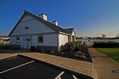 Exterior - 5700 Boucher Dr, Orient, OH 43146 photo 11 of 13