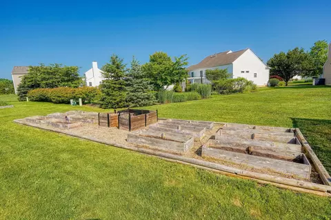 Exterior - 5700 Boucher Dr, Orient, OH 43146 photo 8 of 13
