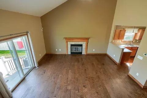Living - 5700 Boucher Dr, Orient, OH 43146 photo 6 of 8