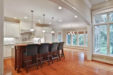 Kitchen - 580 Keyes Ln, Worthington, OH 43085 photo 1 of 7