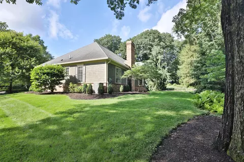 Exterior - 580 Keyes Ln, Worthington, OH 43085 photo 26 of 30