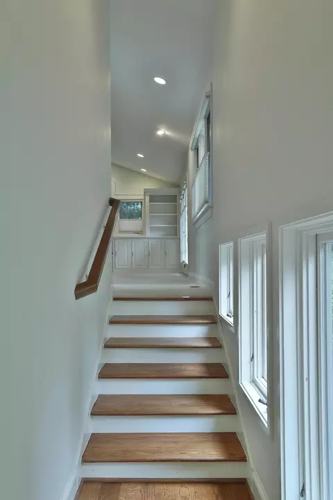 Entry Way - 580 Keyes Ln, Worthington, OH 43085 photo 7 of 8