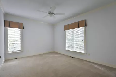 Bedroom - 580 Keyes Ln, Worthington, OH 43085 photo 1 of 8