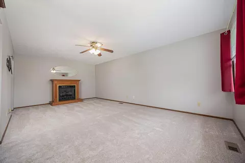 4814 Brannan Dr E, Springfield, OH 45502 photo 6