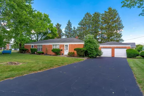 3016 Welsford Rd, Columbus, OH 43221