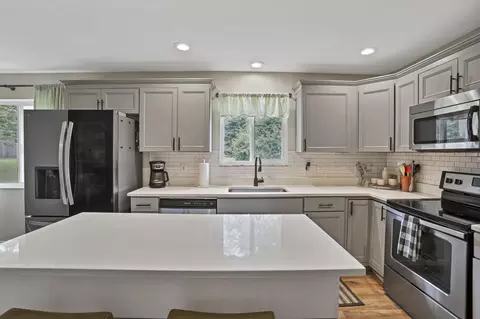 13722 Cobblestone Ln, Pickerington, OH 43147