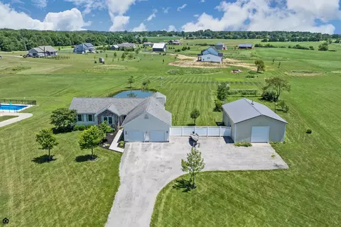 3582 Panhandle Rd, Delaware, OH 43015