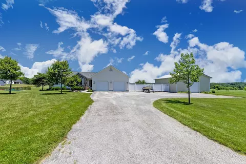 3582 Panhandle Rd, Delaware, OH 43015 photo 2