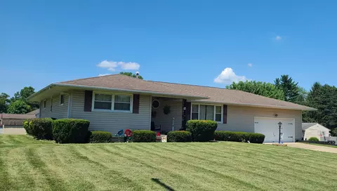 Exterior - 96 Summit St, Newark, OH 43055 photo 2 of 7