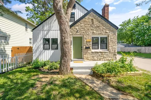 628 E Gates St, Columbus, OH 43206