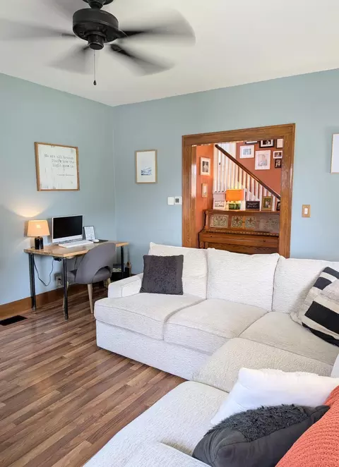 Living - 841 E Mulberry St, Lancaster, OH 43130 photo 1 of 5