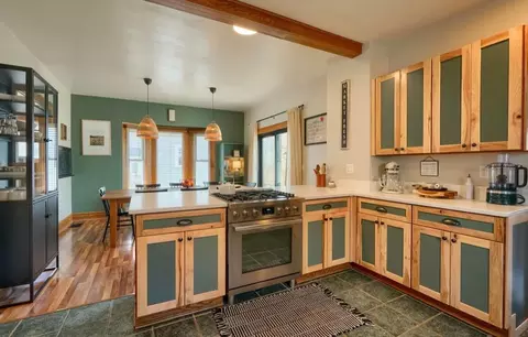 Kitchen - 841 E Mulberry St, Lancaster, OH 43130 photo 2 of 3