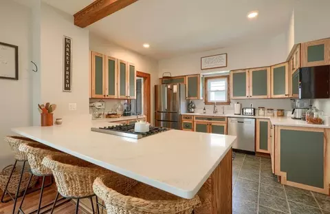 Kitchen - 841 E Mulberry St, Lancaster, OH 43130 photo 1 of 3