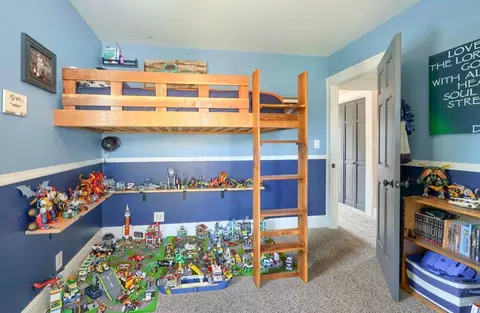 Bedroom - 841 E Mulberry St, Lancaster, OH 43130 photo 4 of 8