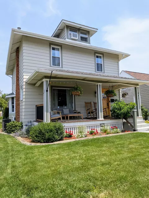 Exterior - 841 E Mulberry St, Lancaster, OH 43130 photo 2 of 11