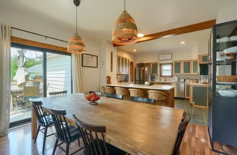 Dining - 841 E Mulberry St, Lancaster, OH 43130 photo 1 of 2