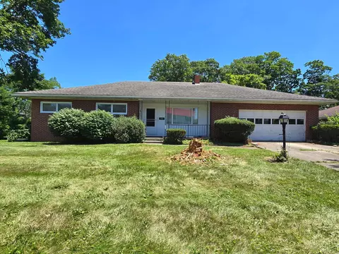 390 S Greenwood St, Marion, OH 43302