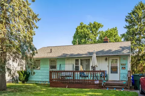 910 Pauline Ave, Columbus, OH 43224