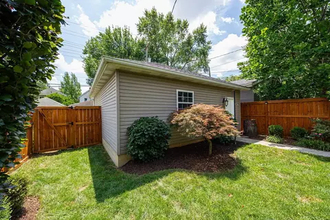 Exterior - 199 E Gates St, Columbus, OH 43206 photo 12 of 14