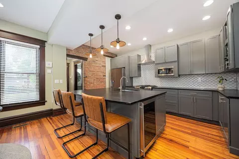 Kitchen - 199 E Gates St, Columbus, OH 43206 photo 2 of 7