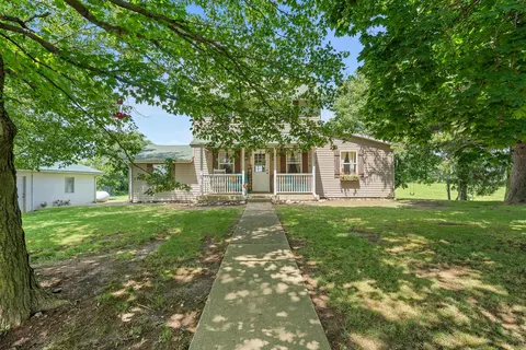 11240 Danville Rd, London, OH 43140