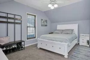 519 E Main St, Oak Hill, OH 45656 photo 28