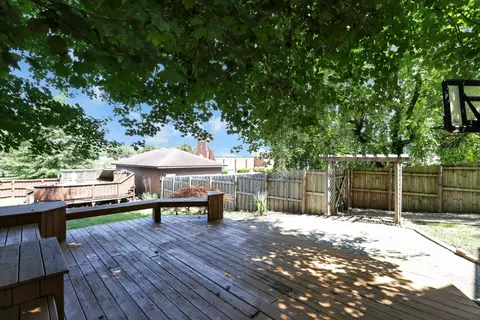 519 E Main St, Oak Hill, OH 45656 photo 12