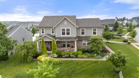 1488 Adena Point Dr, Marysville, OH 43040