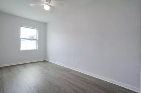 Bedroom - 212 S Scioto St, Circleville, OH 43113 photo 1 of 6