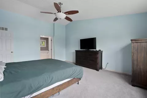 Bedroom - 244 Stockard Loop, Delaware, OH 43015 photo 2 of 4
