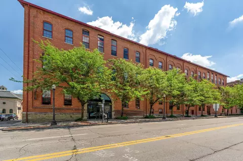 544 S Front St #202, Columbus, OH 43215
