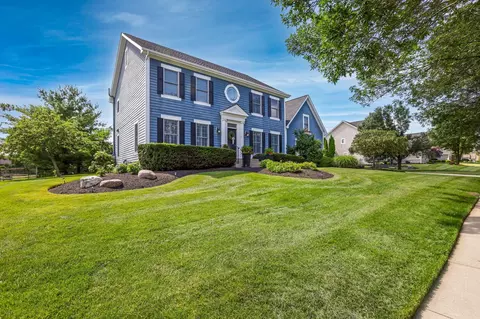 9498 Creighton Dr, Powell, OH 43065