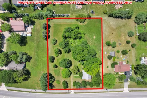 8076 S Old State Rd, Lewis Center, OH 43035